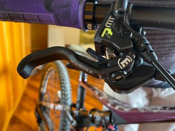 Gebrauchtes Orbea RALLON M20 2023 2023 Mountainbike, Violett, 29 — Bild 22 von 24