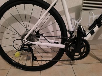 Used Trek Trek Domane Al 3 2024 Road & Gravel, White — image 7 of 7