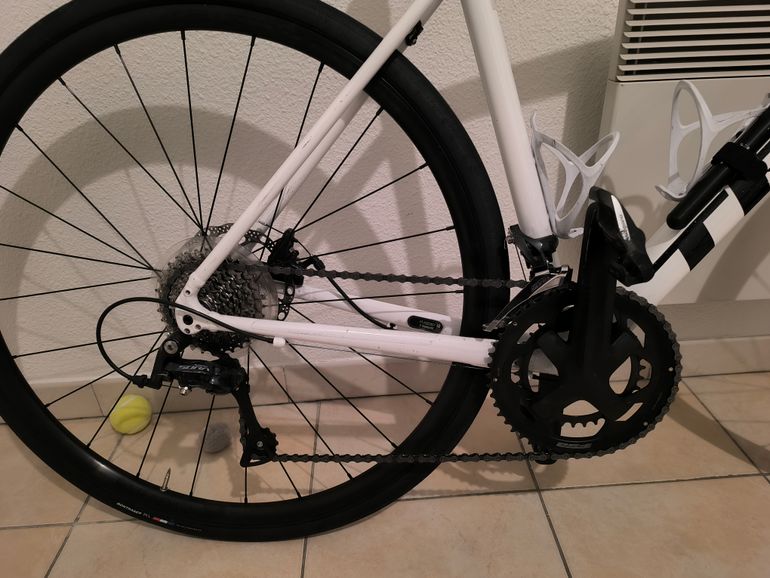 Used Trek Trek Domane Al 3 2024 Road & Gravel, White — image 7 of 7