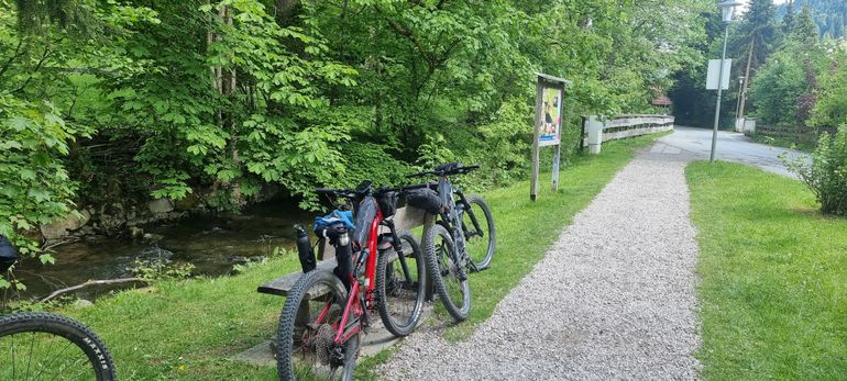 Used Cannondale Habit 4 2024 2024 Mountainbike, Red, 27.5 — image 6 of 6