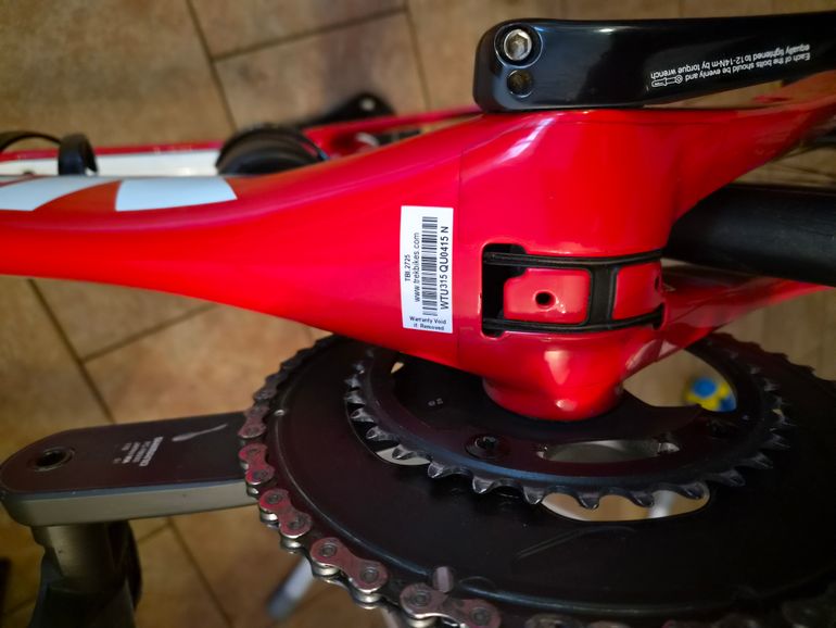 Used Trek Madone SLR 6 Disc 2020 2020 Road & Gravel, Red — image 8 of 11