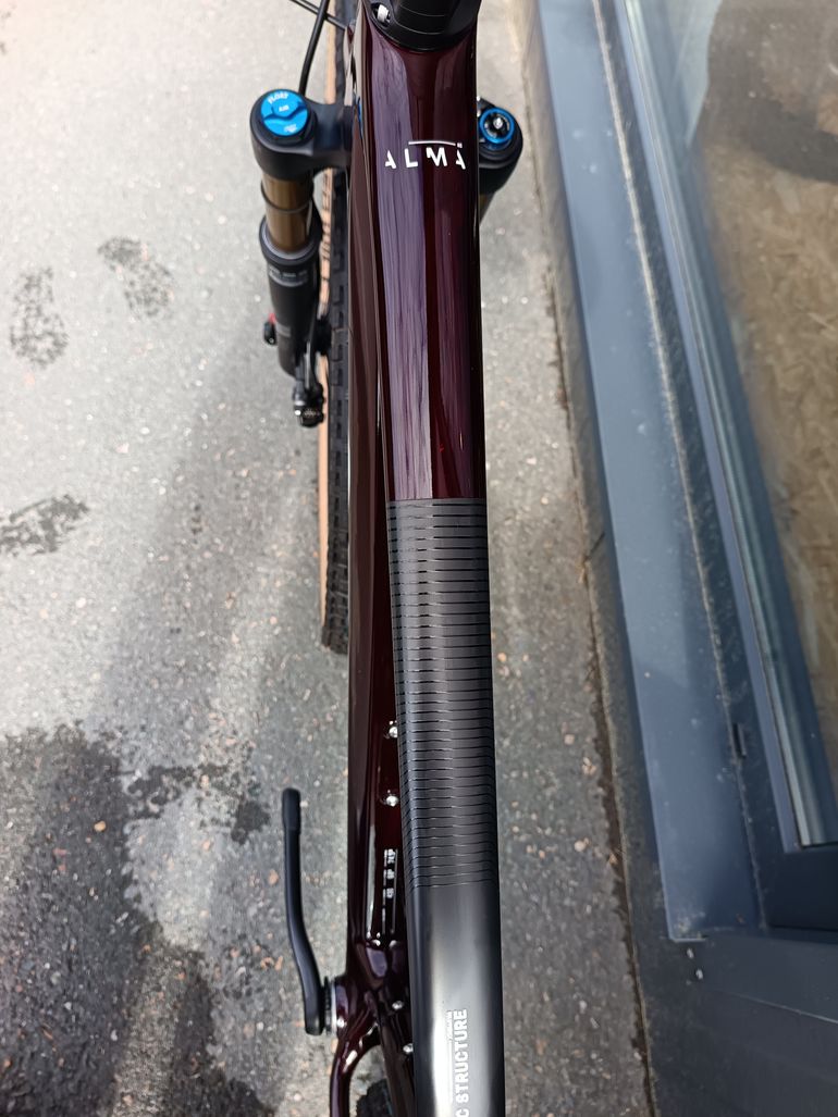 Used Orbea Orbea Alma M-LDT 2023 Mountainbike, Red — image 6 of 10