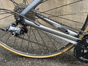 Used Giant Propel Advanced Pro 2016 Road & Gravel, White — image 7 of 7