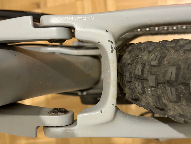 Used Trek Fuel EX 9.8 29 2019 2019 Mountainbike, Gris claro — image 9 of 11