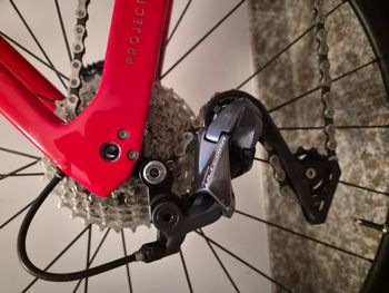 Used Trek Madone SLR 6 Disc 2020 2020 Road & Gravel, Red — image 11 of 11