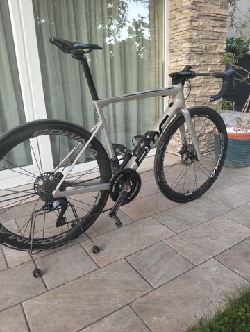 Używany BMC Teammachine SLR FIVE 2023 2023 Road & Gravel — zdjęcie 8 z 16