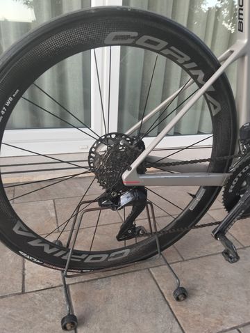 Używany BMC Teammachine SLR FIVE 2023 2023 Road & Gravel — zdjęcie 9 z 16