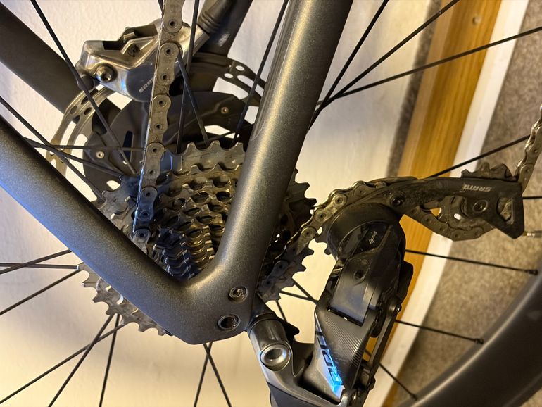 Used Specialized S-Works Tarmac SL7 - SRAM Red eTap AXS 2023 2023 Road & Gravel, Black — image 6 of 10
