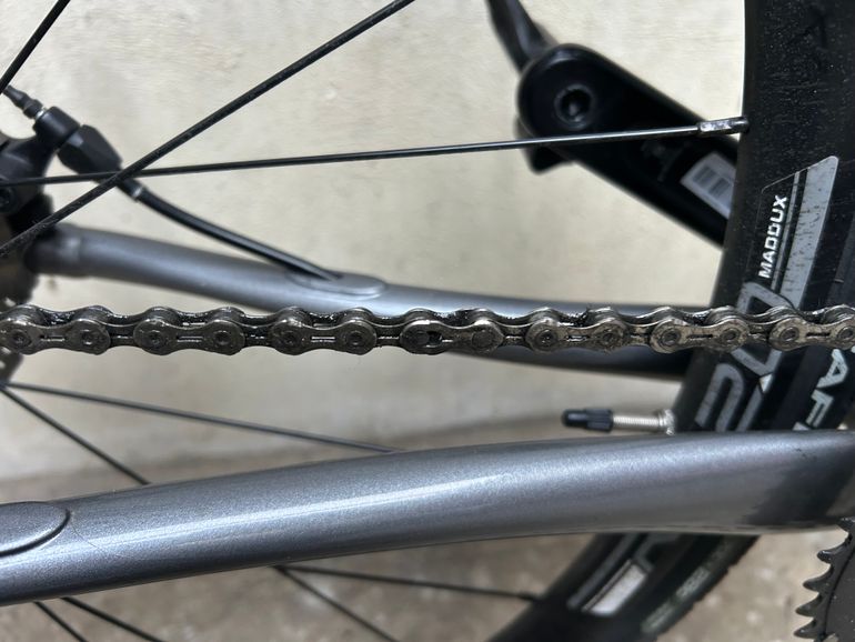 Used Cannondale Synapse Disc 105 2018 2018 Road & Gravel, Light Gray — image 22 of 28
