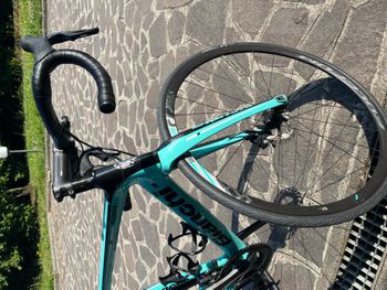 Used Bianchi Aria Disc Ultegra Di11 Elettronico 2020 Road & Gravel, Blue — image 7 of 13