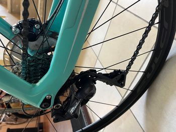 Used Bianchi Aria Disc Ultegra Di11 Elettronico 2020 Road & Gravel, Blue — image 13 of 13