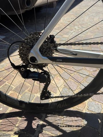 Megamo PULSE ELITE 20 2024 2024 Road & Gravel usato, Bianco — immagine 4 di 11