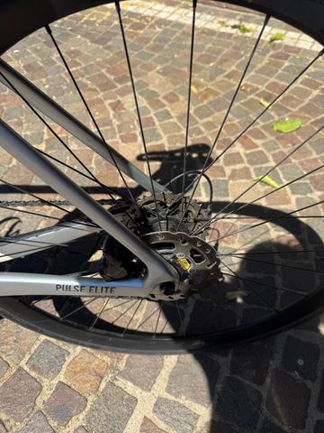 Megamo PULSE ELITE 20 2024 2024 Road & Gravel usato, Bianco — immagine 7 di 11