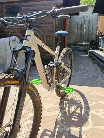 Used Lee Cougan Quest Race 2023 2023 Mountainbike, Light Gray, 29 — image 11 of 15