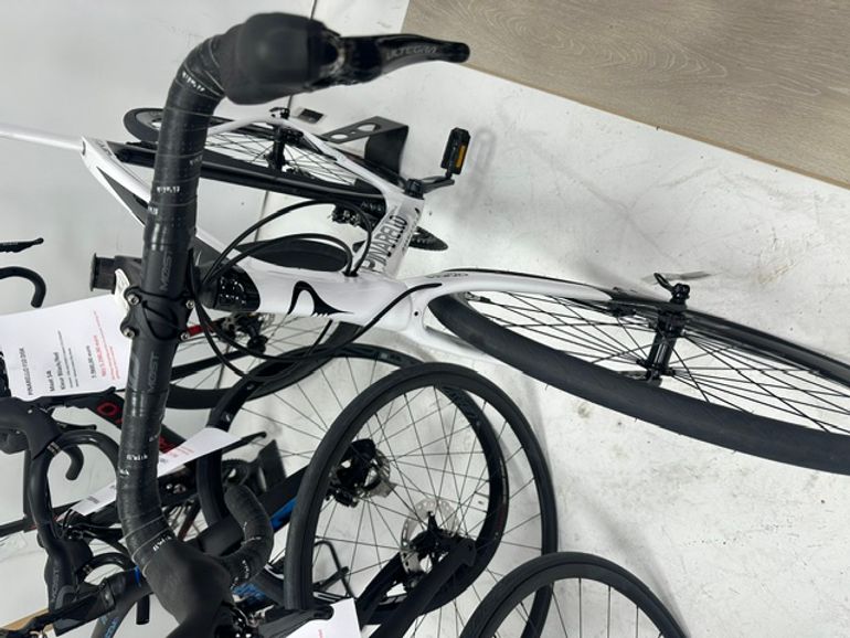Used Pinarello Gan Shimano Ultegra 2020 Road & Gravel, White — image 12 of 17