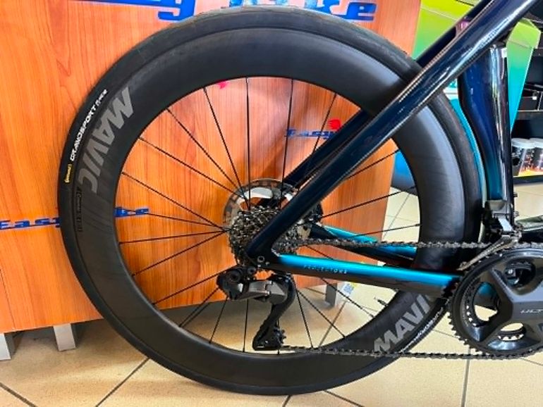 Used Trek Madone SLR 7 Gen 7 2024 2024 Road & Gravel — image 13 of 21