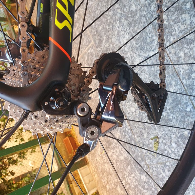 Used Specialized Tarmac Expert Disc 2016 Road & Gravel, Black — image 9 of 9