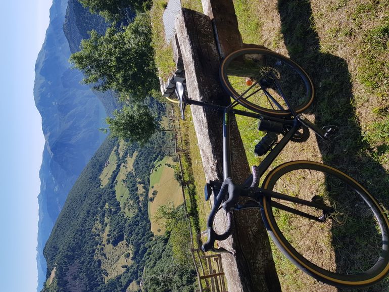 Tweedehands Specialized Tarmac Shimano Ultegra Di2 2026 Road & Gravel — afbeelding 13 van 13