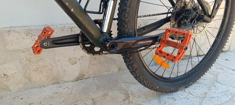 Used Trek Marlin 6 Gen 2 2023 2023 Mountainbike, Green, 27.5, 29 — image 7 of 7