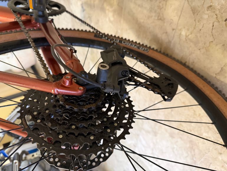 Used Trek DUAL SPORT 3 GEN 5 2024 2024 Road & Gravel, Orange — image 8 of 9