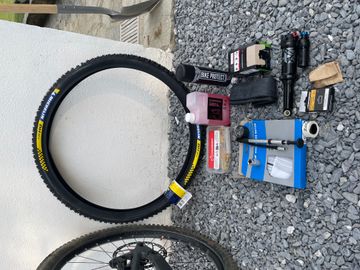 Używany Scott Gambler 910 2022 2022 Mountainbike — zdjęcie 4 z 4