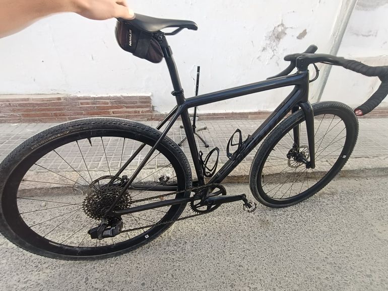 Specialized Crux Expert 2024 2024 Road & Gravel usato, Nero — immagine 8 di 12