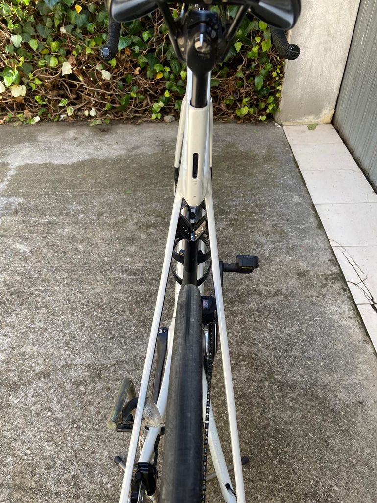 Použité Trek Madone SL 6 Gen 8 2025 2025 Road & Gravel — obrázek 13 z 13