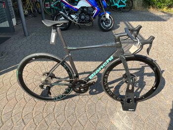 Used Bianchi Specialissima Shimano Dura Ace Di2 2026 Road & Gravel, Black — image 9 of 9