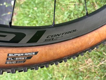 Specialized S-Works Epic 2021 2021 Mountainbike usato, Verde — immagine 9 di 12