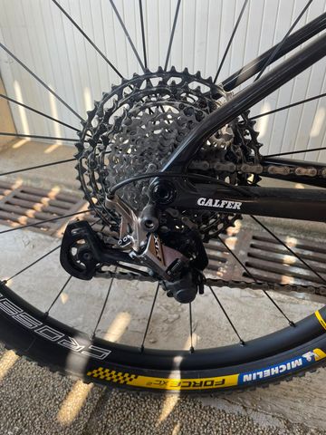 Used Lapierre Prorace CF 9.9 2024 2024 Mountainbike, Light Gray — image 11 of 12