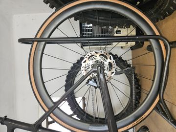 Scott Addict 30 2023 2023 Road & Gravel d'occasion — image 11 sur 16