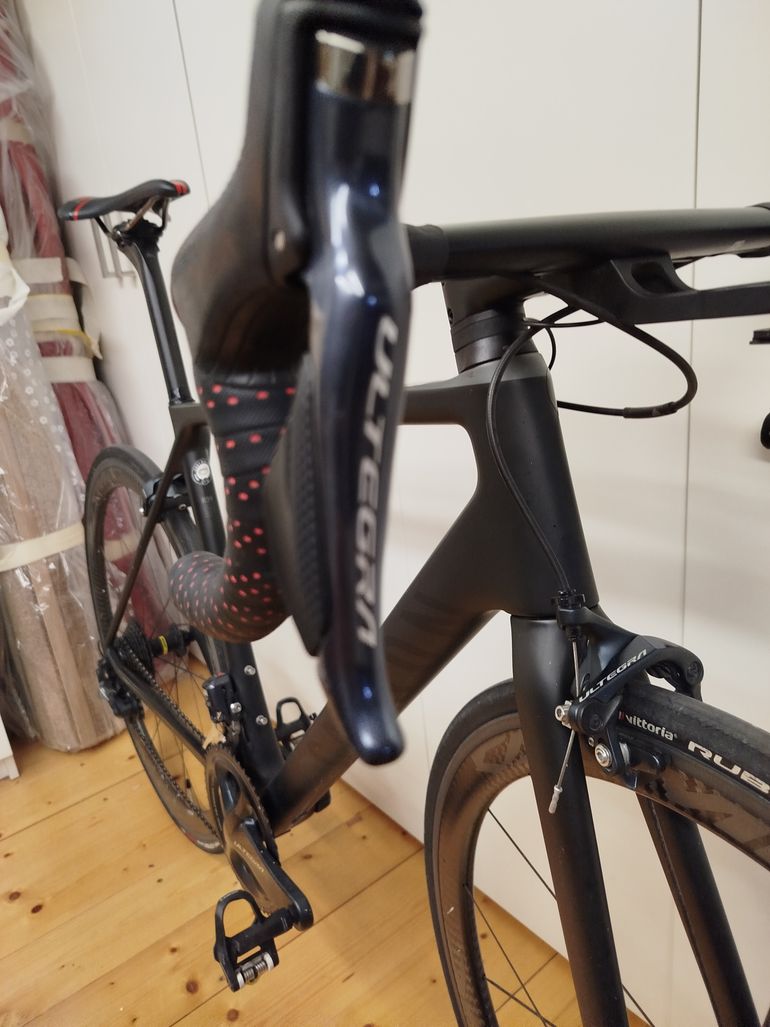Brugt Canyon Ultimate CF SLX 8.0 Di2 2019 2019 Road & Gravel — billede 10 af 11
