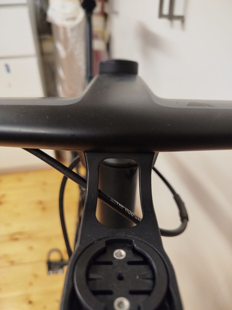 Brugt Canyon Ultimate CF SLX 8.0 Di2 2019 2019 Road & Gravel — billede 11 af 11