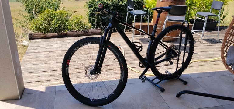 Used Trek Procaliber 9.5 2022 2022 Mountainbike, Black, 29 — image 6 of 17