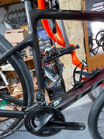 Scott Addict 30 2024 2024 Road & Gravel d'occasion — image 16 sur 21