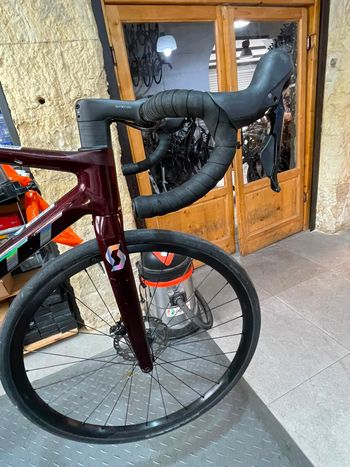 Brugt Scott Addict 30 2024 2024 Road & Gravel — billede 19 af 21