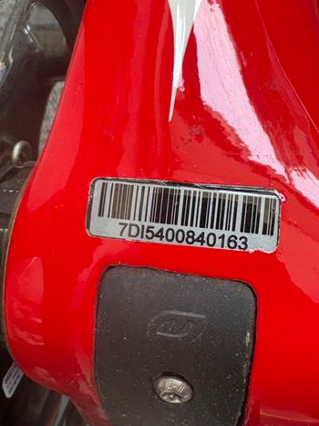 Used Pinarello F10 2018 Road & Gravel, Red — image 15 of 17