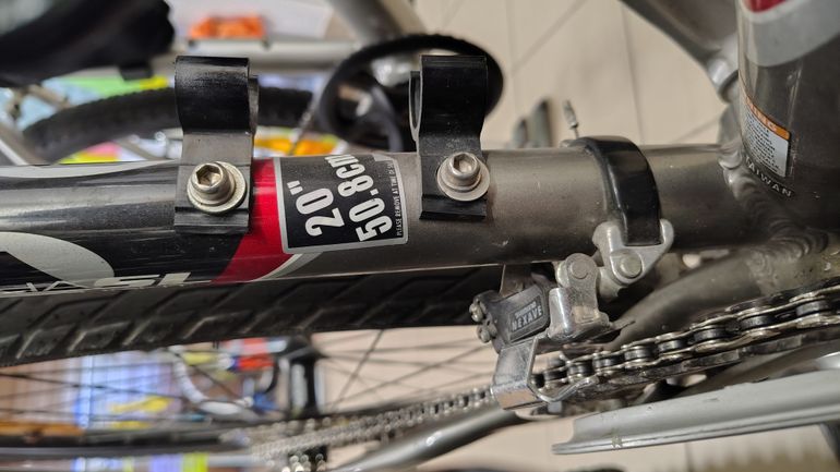 Used Trek 7300 FX 2006 Urban, Black — image 6 of 6