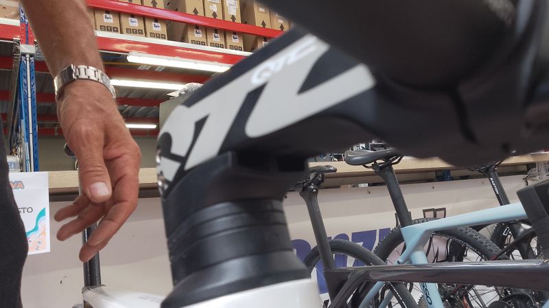 Gebrauchtes Guerciotti Veloce Slr Frameset 2026 Road & Gravel, Weiß — Bild 7 von 7