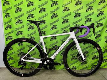 Brugt Colnago V4Rs Disc Dura-Ace Di2 9200 w/Fulcrum Racing Wind 400 Wheels 2024 2024 Road & Gravel