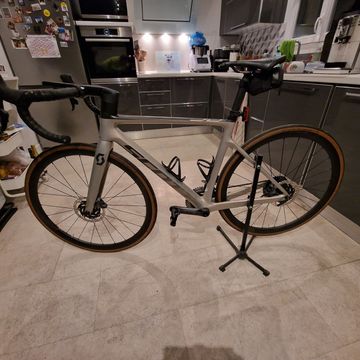 Brugt Scott Addict RC 10 2023 2023 Road & Gravel — billede 9 af 16