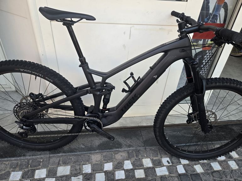 Brugt Trek Fuel EXe 5 2024 2024 Mountainbike — billede 8 af 12