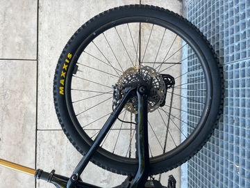 Brugt Orbea WILD M11-AXS 2024 2024 Mountainbike — billede 6 af 20