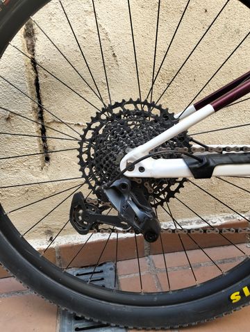 Used Orbea OIZ H20 2024 2024 Mountainbike, White, 29 — image 7 of 12