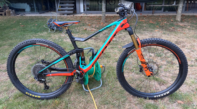 Scott Genius 900 Tuned 2018 2018 Mountainbike de segunda mano, Naranja — imagen 11 de 15