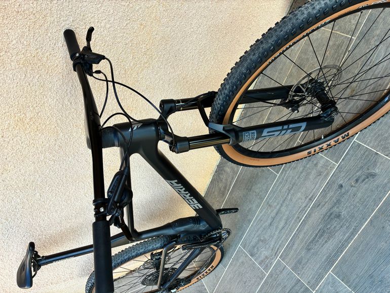 Tweedehands Berria MAKO 6 2023 2023 Mountainbike — afbeelding 6 van 11