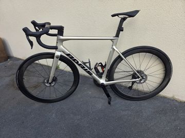 Tweedehands Adris Custom Shimano Ultegra Di2 2023 Road & Gravel — afbeelding 11 van 13