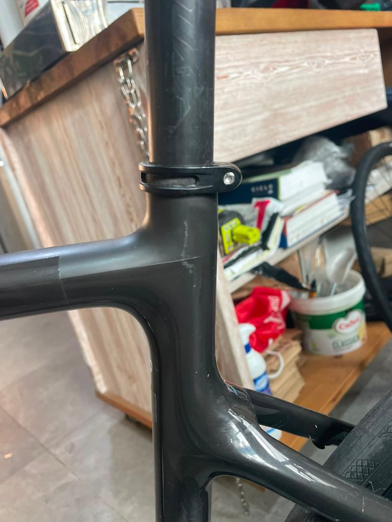 Scott Addict 30 2024 2024 Road & Gravel de segunda mano, Rojo — imagen 7 de 13