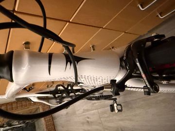 Pinarello Dogma Campagnolo Super Record 2018 Road & Gravel de segunda mano, Blanco — imagen 16 de 21