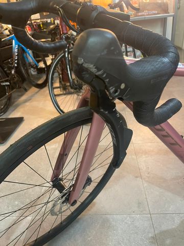 Použité Scott Addict 50 2025 2025 Road & Gravel — obrázek 16 z 17